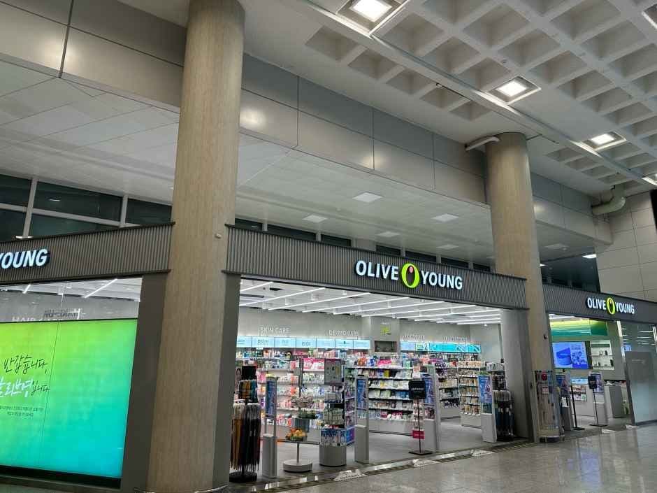 Olive Young - Jeju Int’l Airport Branch [Tax Refund Shop] (올리브영 제주국제공항점)