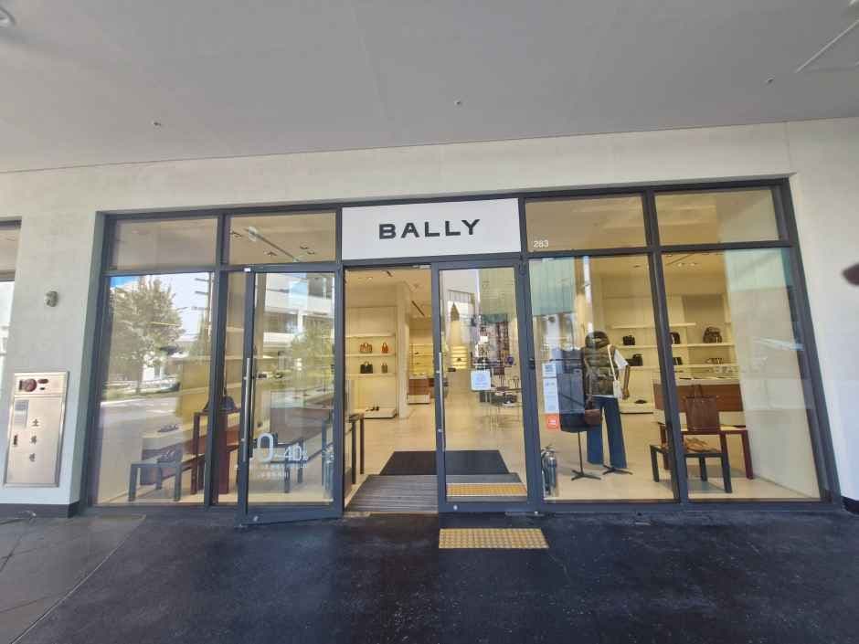 Bally - Hyundai Premium Outlets Gimpo Branch [Tax Refund Shop](발리 현대프리미엄아울렛 김포점)