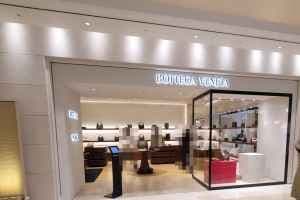 Bottega Veneta - Shinsegae Department Store Gangnam Branch [Tax Refund Shop](보테가베네타 신세계백화점 강남점)