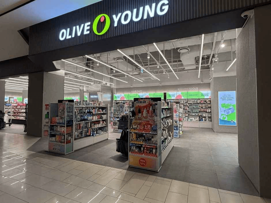Olive Young - Lotte Mall Eunpyeong Branch [Tax Refund Shop] (올리브영 롯데몰 은평점)