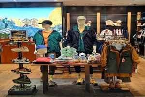 Kolon Sport - Galleria Department Store Center City Branch [Tax Refund Shop] (코오롱스포츠 갤러리아백화점 센터시티점)