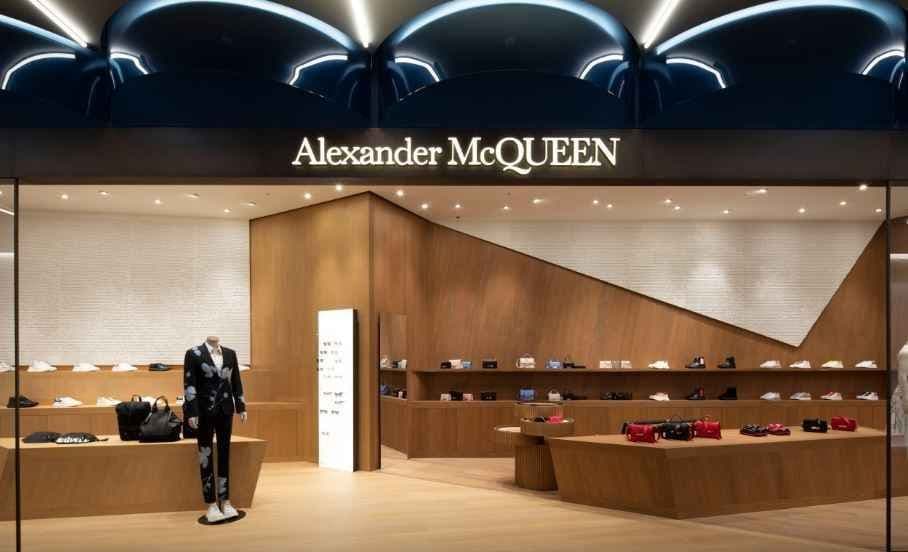 Alexander McQueen - Galleria Department Store Gwanggyo Branch [Tax Refund Shop] (알렉산더 맥퀸 갤러리아백화점 광교점)