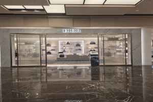 Dior Men - Shinsegae Art & Science Branch [Tax Refund Shop] (디올남성 대전신세계 Art&Science점)