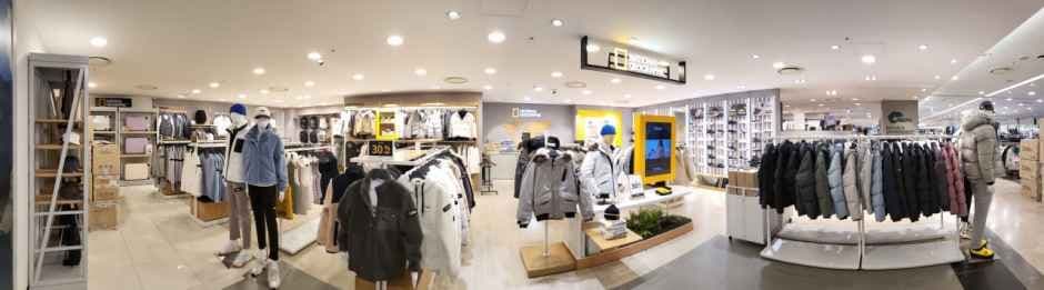 National Geographic - Hyundai Outlets Gasan Branch [Tax Refund Shop](내셔널지오그래픽 현대아울렛 가산점)