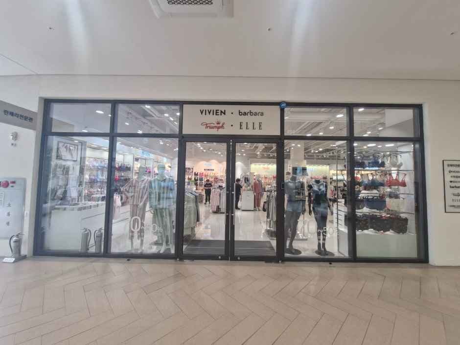 Triumph - Hyundai Premium Outlets Gimpo Branch [Tax Refund Shop](트라이엄프 현대프리미엄아울렛 김포점)
