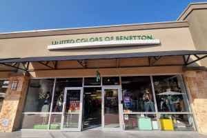 BENETTON - Shinsegae Simon Premium Outlets Yeoju Branch [Tax Refund Shop](베네통 신세계사이먼프리미엄아울렛 여주점)