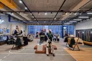 Adidas - LOTTE Department Store Dongtan Branch [Tax Refund Shop] (아디다스 퍼포먼스 롯데백화점 동탄점)