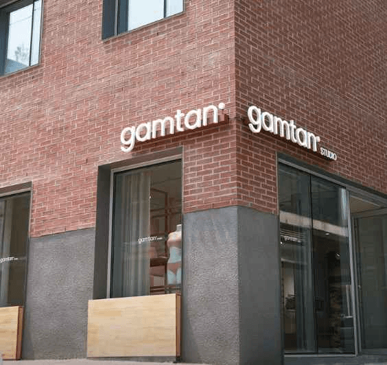 Gamtan Dosan Park Store [Tax Refund Shop](감탄 도산공원 스토어)