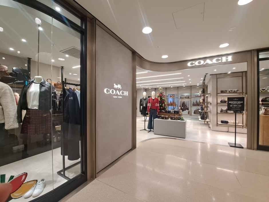 Coach - Lotte Department Store Main Branch [Tax Refund Shop](코치 롯데백화점 본점)
