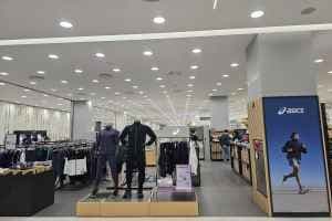 Asics - MODA Outlet Incheon Branch [Tax Refund Shop](아식스 모다아울렛 인천점)