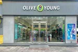 Olive Young - Daehakro Jungang Branch [Tax Refund Shop](올리브영 대학로중앙점)
