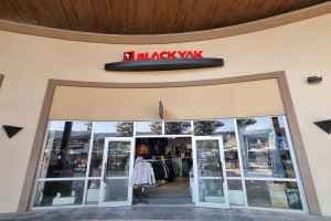 Black Yak - Shinsegae Simon Premium Outlets Yeoju Branch [Tax Refund Shop](블랙야크 신세계사이먼프리미엄아울렛 여주점)