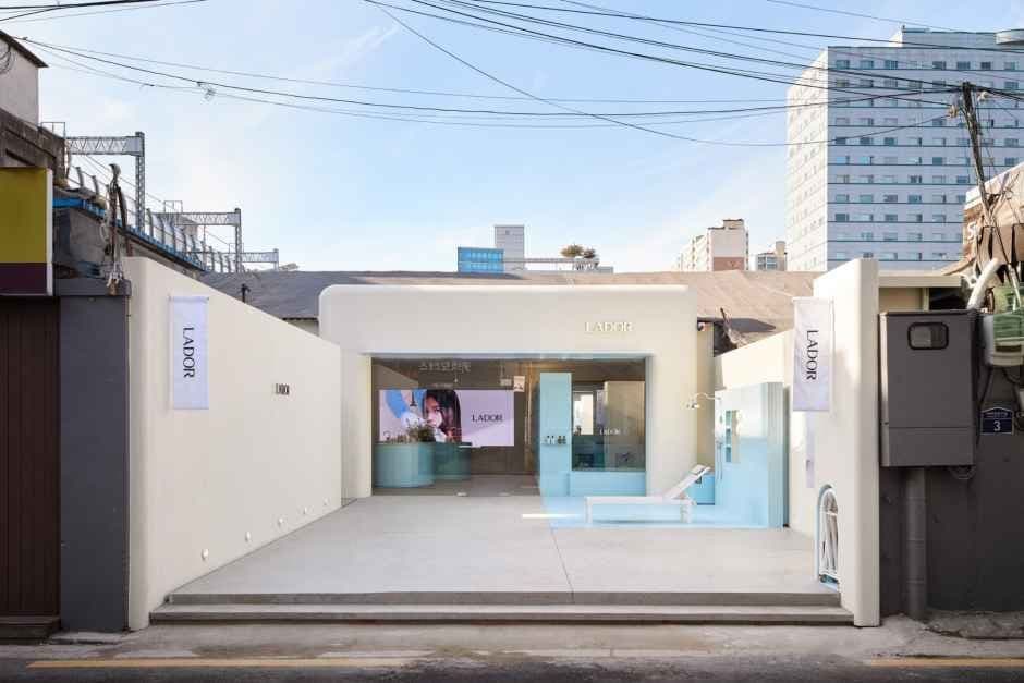 LADOR [Tax Refund Shop](아도르)