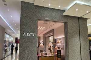 Alexander McQueen - Lotte Premium Outlets Dongbusan Branch [Tax Refund Shop](알렉산더 맥퀸 롯데프리미엄아울렛 동부산점)