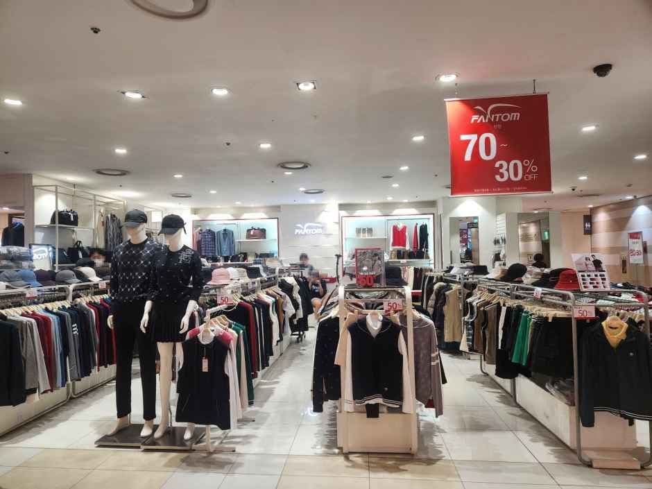 Fantom - Mario Outlet Building 2 Branch [Tax Refund Shop] (팬텀 마리오아울렛 2관점)
