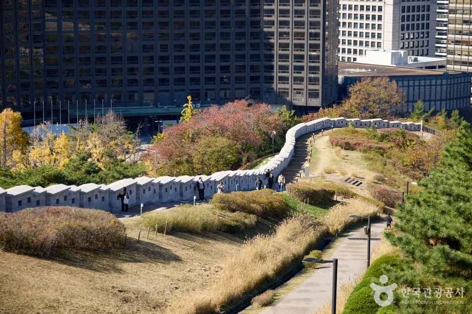 Hanyangdoseong Seoul City Wall Stamp Tour (서울 한양도성 순성길)